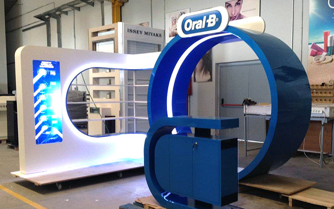 OralB_stand_temporal