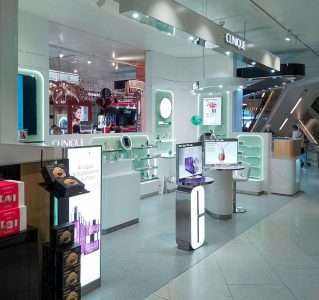 influencia de la iluminacion en retail