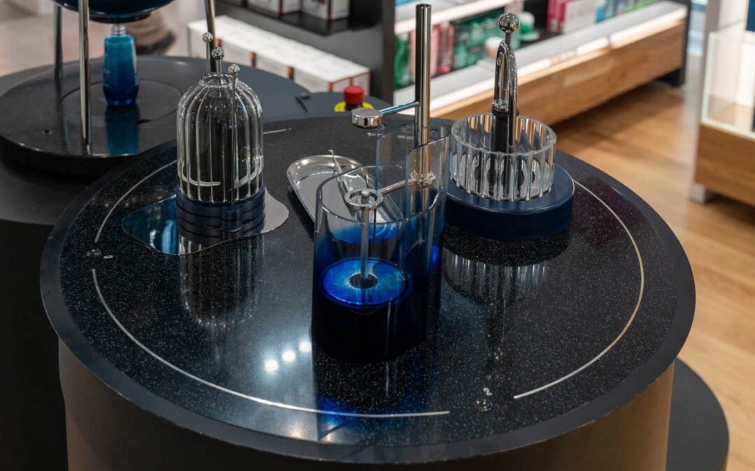 Innovación y sostenibilidad en una experiencia de compra retail: así se hizo el stand de la Blue Fountain de Biotherm para El Corte Inglés de Goya